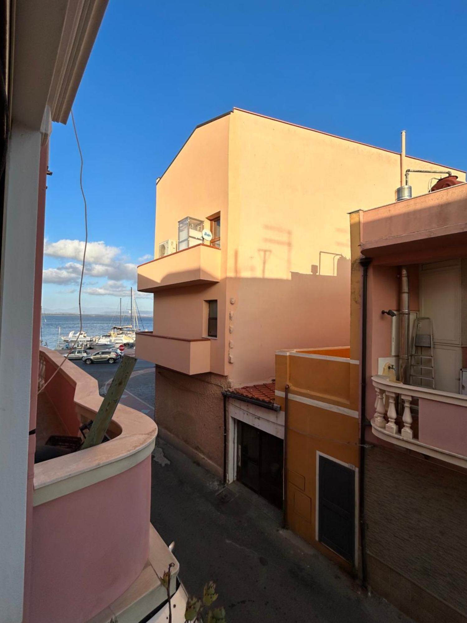 Blu Marlin Villa SantʼAntìoco Exterior foto